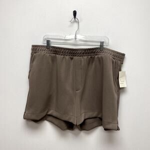 A New Day Taupe Sweat Type Shorts 1X Women's Casual Comfort Elastic Waist New